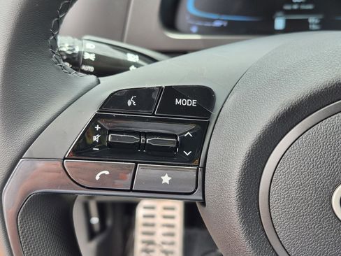 New 2026 Hyundai Elantra Sport FWD image 28