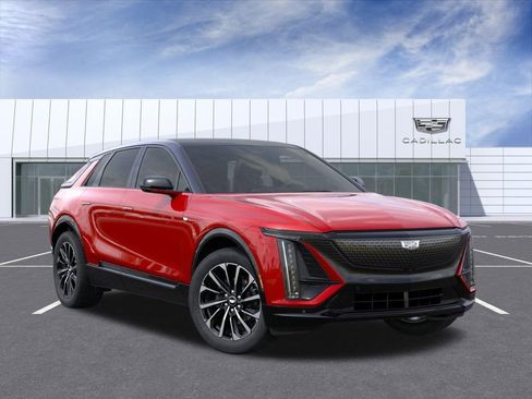 New 2026 Cadillac Lyriq Sport image 7