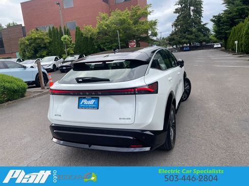 Used 2024 Nissan Ariya FWD image 11