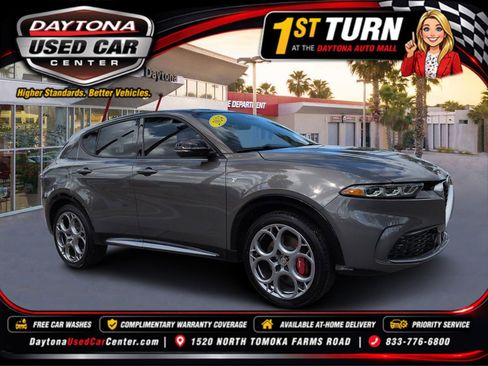 Used 2024 Alfa Romeo Tonale Ti AWD/4WD image 1