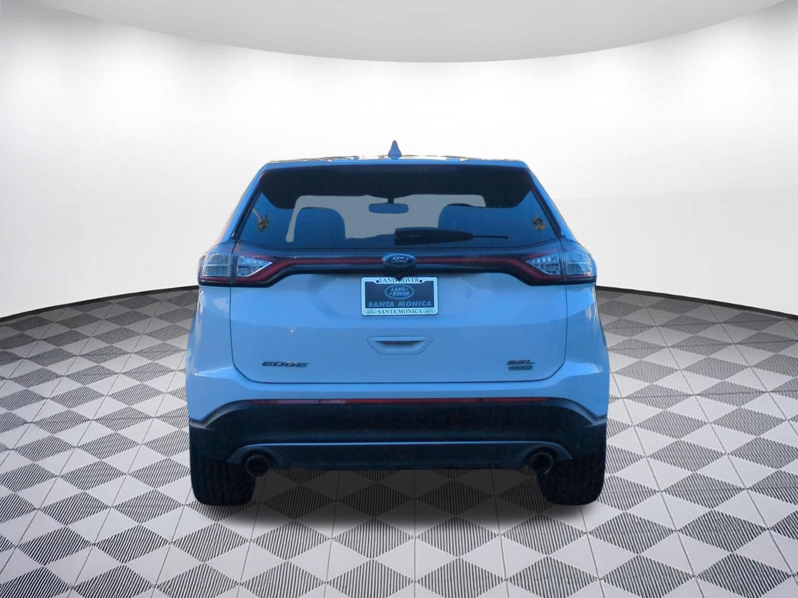 Used 2016 Ford Edge SEL w/ Equipment Group 201A FWD image 3
