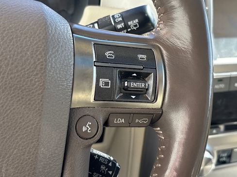 Used 2018 Lexus GX 460 Luxury image 22