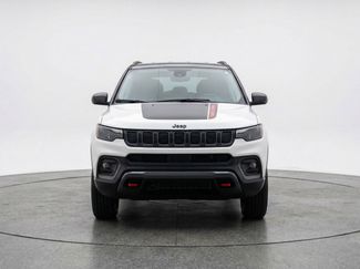 Used 2025 Jeep Compass Trailhawk video 1