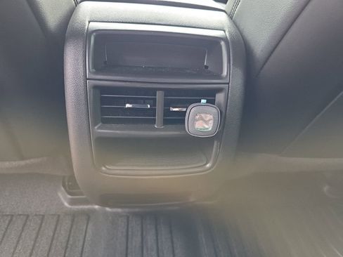 Used 2021 Cadillac XT5 Premium Luxury image 18