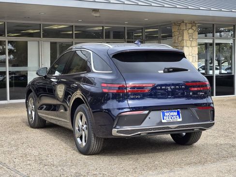 New 2026 Genesis GV70 2.5T Select AWD/4WD image 3