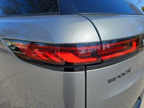 Certified 2025 Land Rover Range Rover Sport image 35