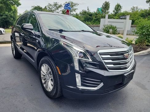 Used 2017 Cadillac XT5 Luxury w/ Driver Awareness Package AWD/4WD image 4