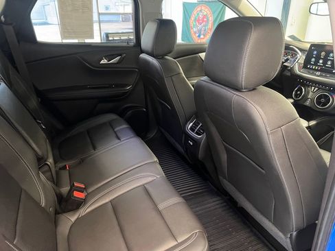 Used 2024 Chevrolet Blazer LT w/ Midnight/Sport Edition image 39