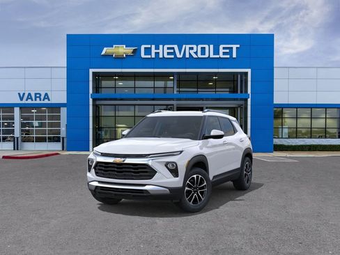 New 2026 Chevrolet TrailBlazer LT FWD image 8
