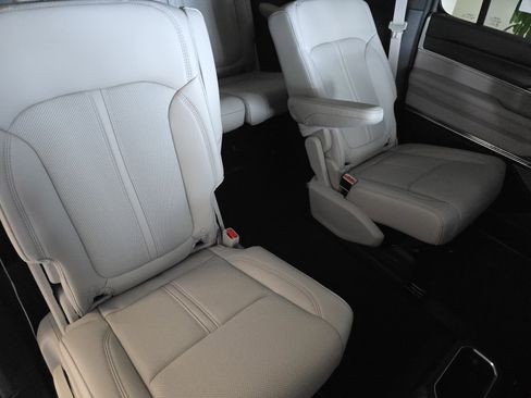 New 2026 Jeep Grand Wagoneer L Summit AWD/4WD image 26
