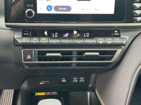 Used 2026 Toyota Camry LE FWD image 21