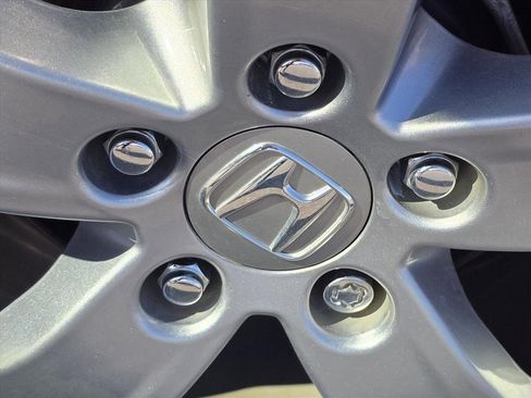 Used 2021 Honda HR-V LX image 21