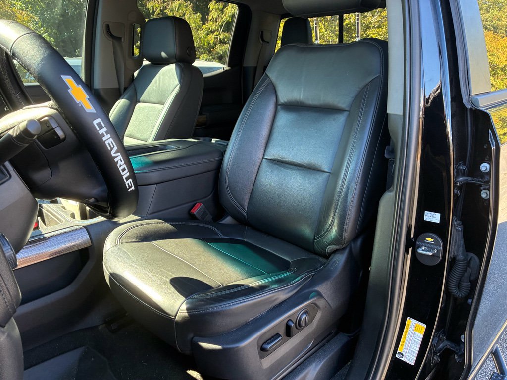 Used 2020 Chevrolet Silverado 1500 RST AWD/4WD image 6