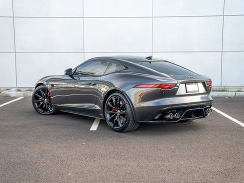 Used 2023 Jaguar F-TYPE R image 3