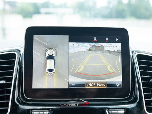 Used 2019 Mercedes-Benz GLE 43 AMG 4MATIC image 32