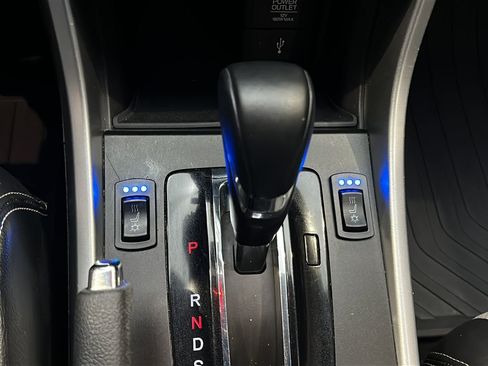Used 2015 Honda Accord Sport image 31