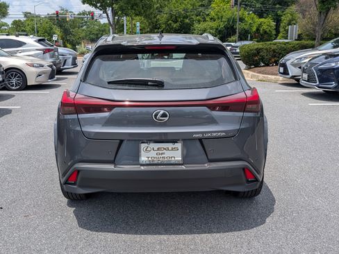Certified 2025 Lexus UX 300h AWD w/ Accessory Package (Z1) image 4