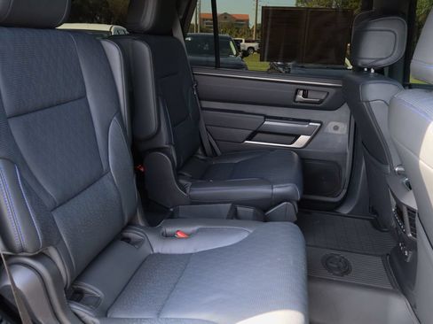 Used 2026 Toyota Sequoia Platinum AWD/4WD image 31