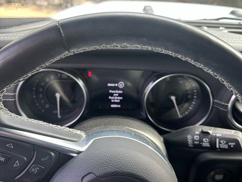 Used 2023 Jeep Wrangler Unlimited Sahara w/ Cold Weather Group image 13