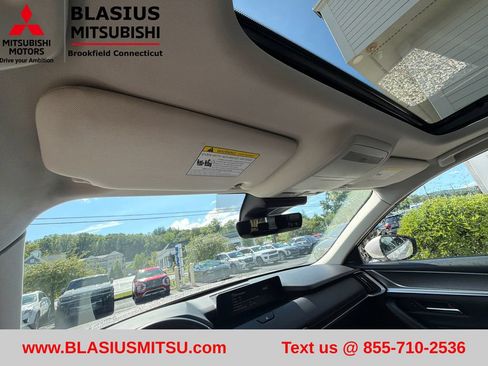 Used 2024 MAZDA CX-90 Plug-In Hybrid w/ Premium Pkg AWD/4WD image 37