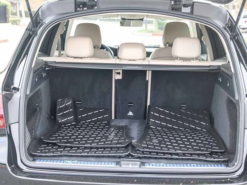 Certified 2022 Mercedes-Benz GLC 300 4MATIC image 24