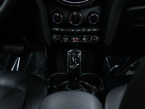 Certified 2023 MINI Cooper 2-Door Hardtop image 14