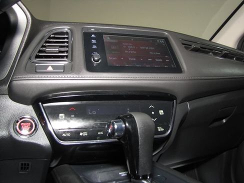 Certified 2022 Honda HR-V EX image 7