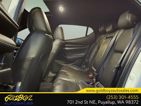 Used 2023 MAZDA MAZDA3 s image 23