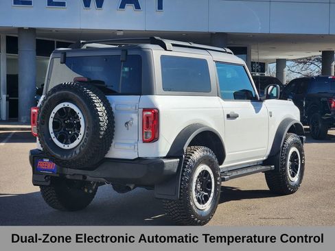 Used 2024 Ford Bronco Big Bend w/ Sasquatch Package image 5