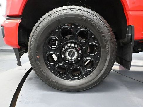 Used 2024 Ford F350 Lariat w/ Lariat Ultimate Package image 18