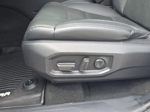 Used 2023 Toyota Tundra SR5 w/ SR5 Premium Package image 19