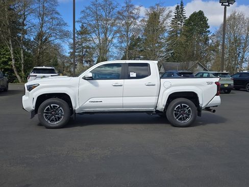 New 2026 Toyota Tacoma TRD Sport image 6