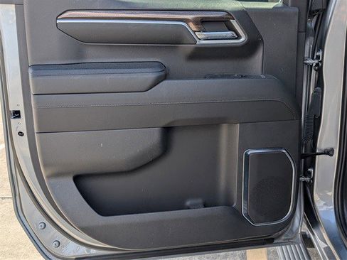 Certified 2024 Chevrolet Silverado 1500 LT w/ Z71 Off-Road Package image 24