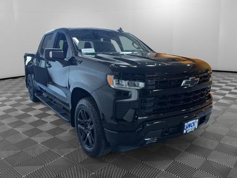 Used 2024 Chevrolet Silverado 1500 RST AWD/4WD image 7