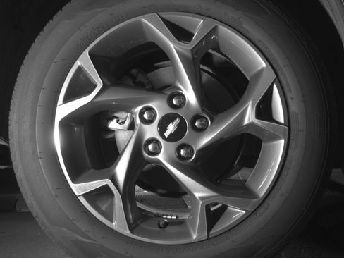 Used 2025 Chevrolet Trax LT FWD image 15