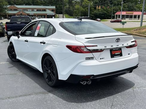 New 2026 Toyota Camry Hybrid w/ Convenience Package FWD image 5