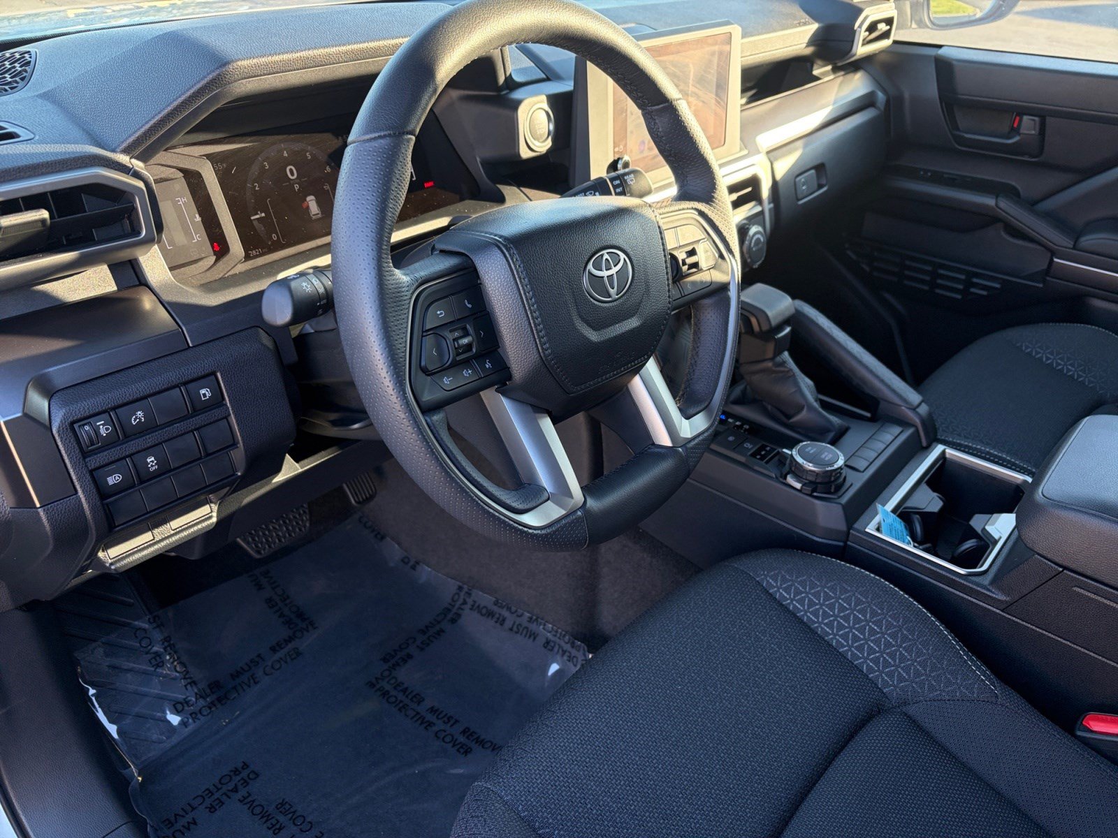 Used 2026 Toyota 4Runner SR5 AWD/4WD image 10