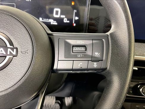 New 2026 Nissan Kicks S image 25