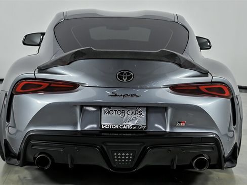 Used 2021 Toyota Supra RWD image 9