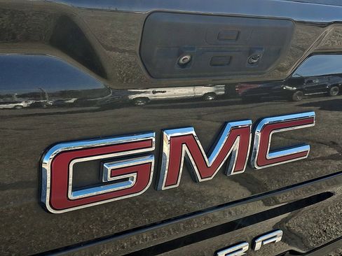 Used 2020 GMC Sierra 1500 SLT w/ SLT Premium Package image 29