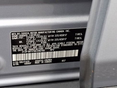 Certified 2022 Toyota RAV4 XLE w/ Convenience Package image 29