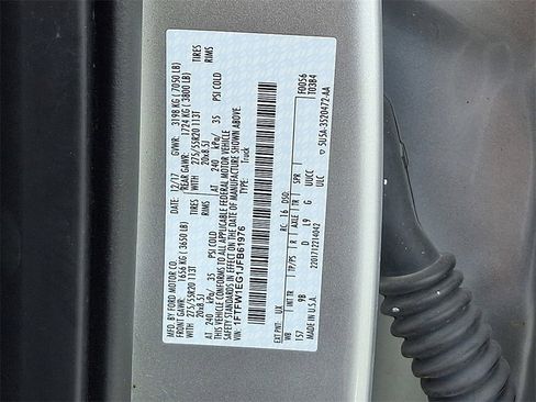 Used 2018 Ford F150 Platinum w/ Equipment Group 701A Luxury image 30