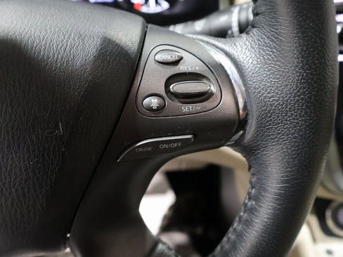 Used 2023 Nissan Murano SL image 32