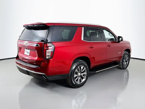 Used 2024 Chevrolet Tahoe LT w/ LT Signature Package AWD/4WD image 9