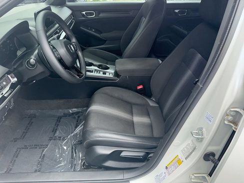 Used 2025 Honda Civic Sport image 13
