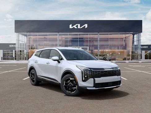 New 2026 Kia Sportage EX FWD image 8