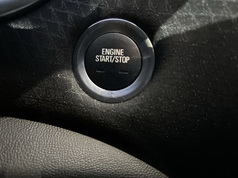 Used 2024 Chevrolet Malibu LT image 19