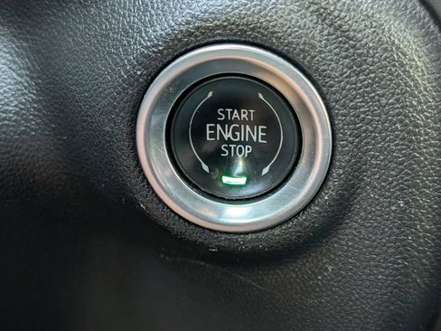 Used 2020 GMC Sierra 1500 Elevation w/ Elevation Value Package AWD/4WD image 20