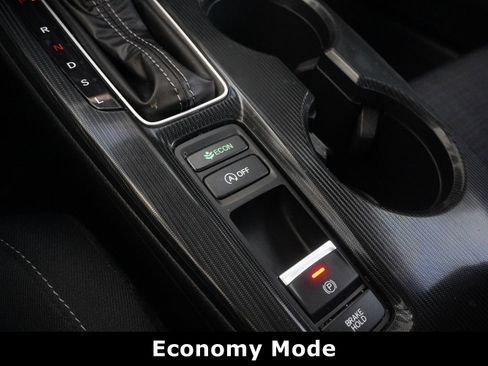 Used 2025 Honda Civic LX image 27