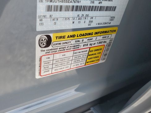 New 2025 Ford Expedition Active image 24